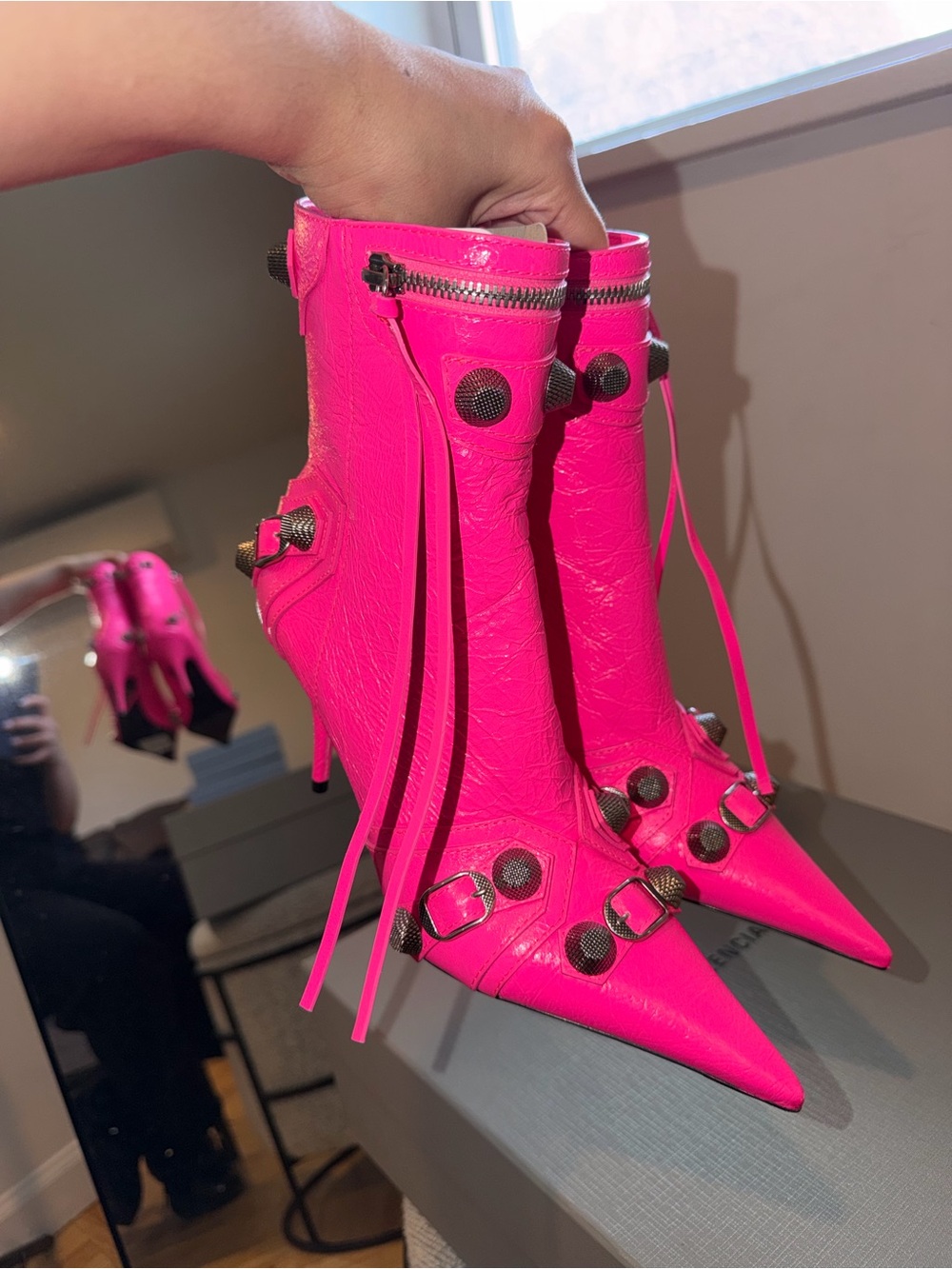 Cagole leather ankle boots - Picture 7 of 8